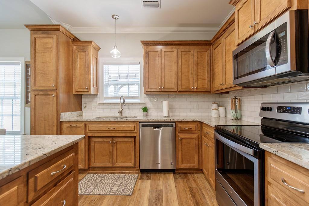 House for rent at 4051 Gramercy Dr, Valdosta, GA 31605