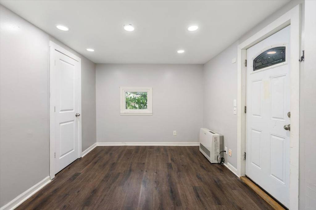 Apartment for rent at 87 Pine St, Nashua, NH 03060