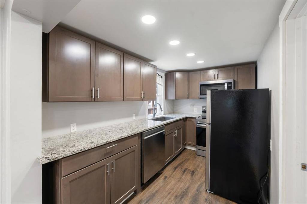 Apartment for rent at 87 Pine St, Nashua, NH 03060