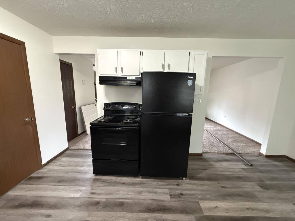 Townhouse for rent at 240 Folsom St NW, Warren, OH 44483