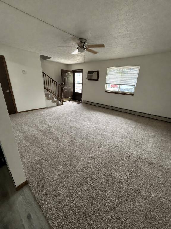 Townhouse for rent at 240 Folsom St NW, Warren, OH 44483