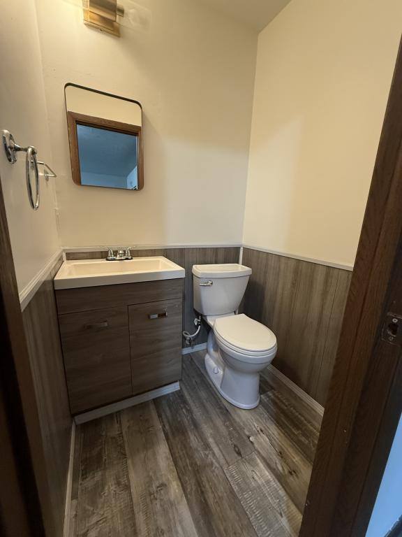 Townhouse for rent at 240 Folsom St NW, Warren, OH 44483