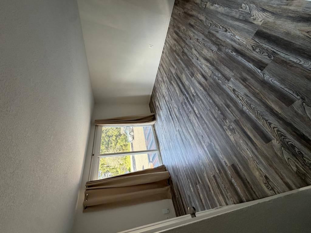 Townhouse for rent at 1661 Lund Ave, Coos Bay, OR 97420