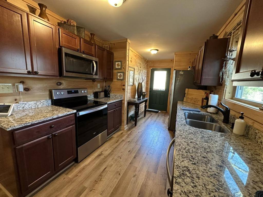 House for rent at 170 Echo Lane, Saluda, NC 28773
