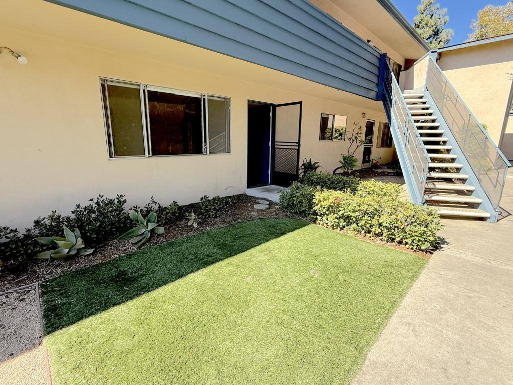 Apartment for rent at 2220 Oak Park Lane #3, Santa Barbara, CA 93105