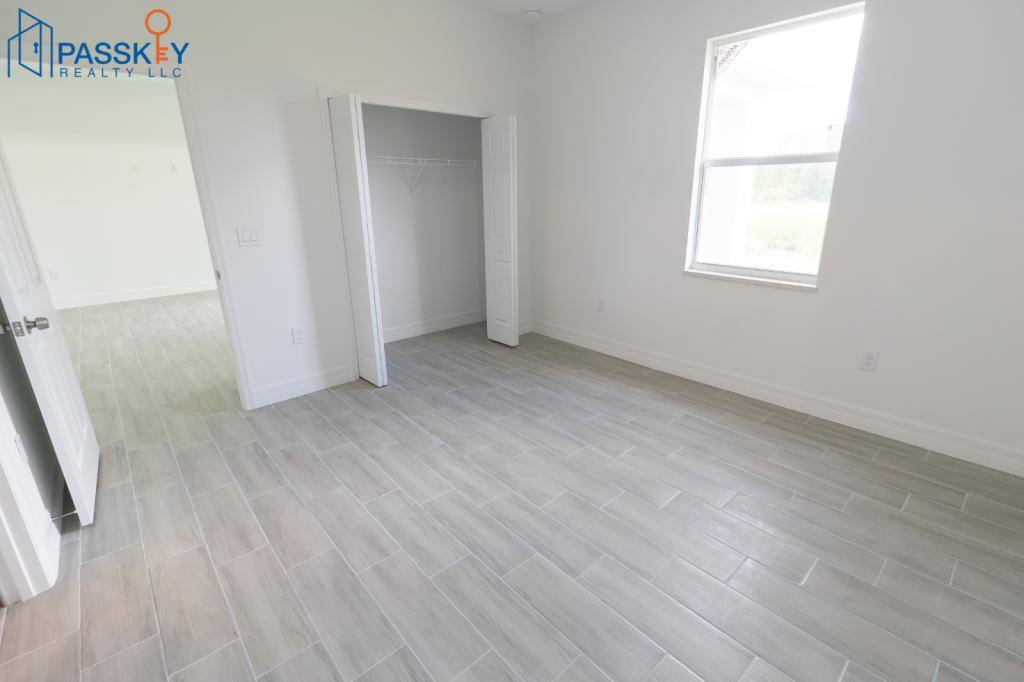 Townhouse for rent at 871 Duplex St E, Lehigh Acres, FL 33974