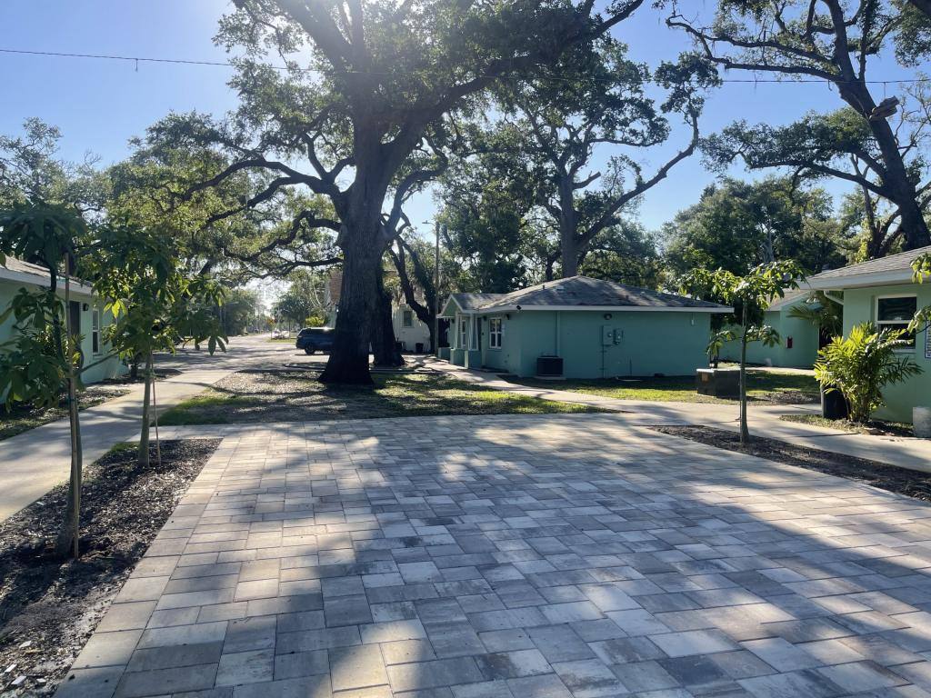 House for rent at 1552 S Myrtle Ave, Clearwater, FL 33756