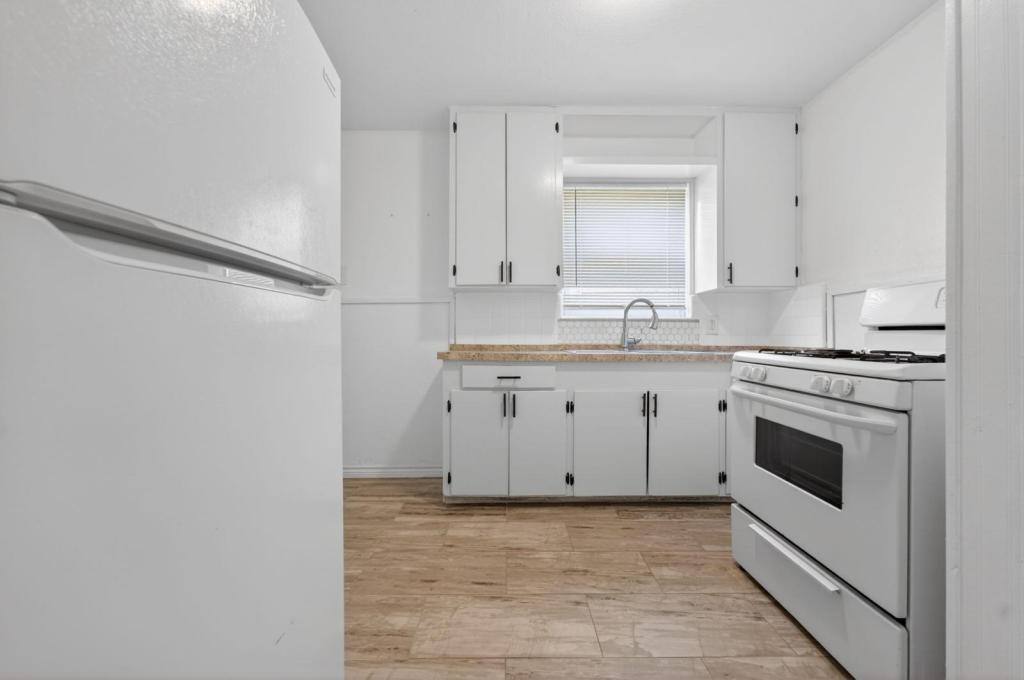 House for rent at 118 Compton Ave #1, San Antonio, TX 78214