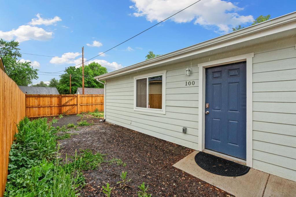 Townhouse for rent at 1338 E 7th St, Loveland, CO 80537