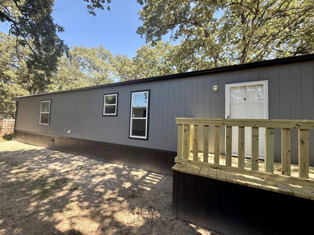 House for rent at 1808 Sheila Dr, Azle, TX 76020