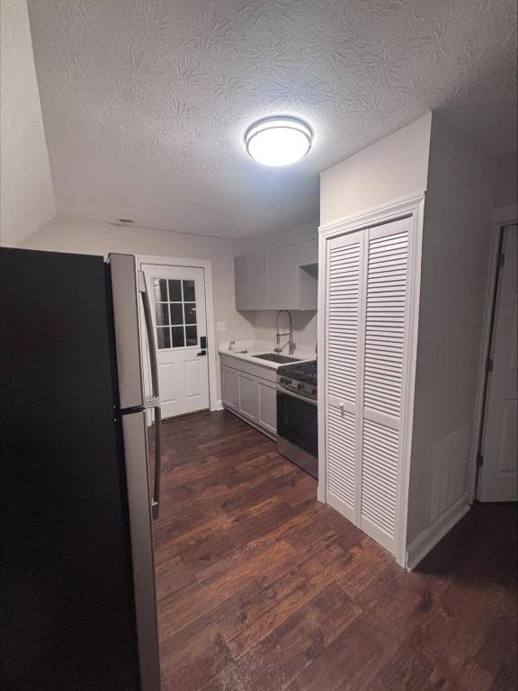 House for rent at 106 1 2 E College Ave, Brownsburg, IN 46112