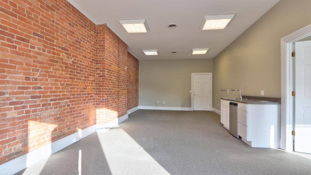 Apartment for rent at 68 Castle St, Geneva, NY 14456
