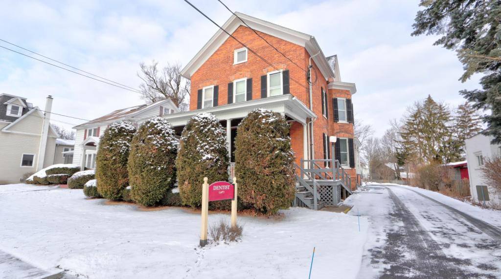 Apartment for rent at 140 Washington St, Geneva, NY 14456