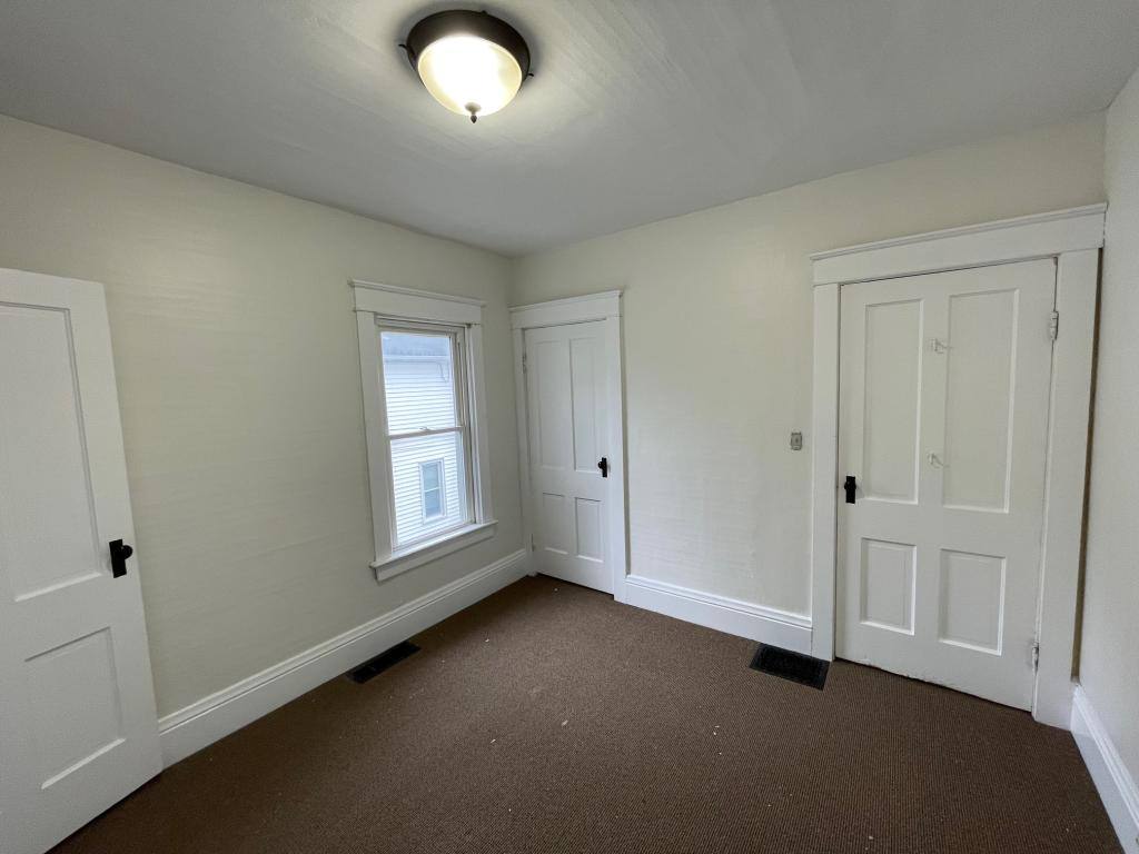 Apartment for rent at 224 State St, Batavia, NY 14020