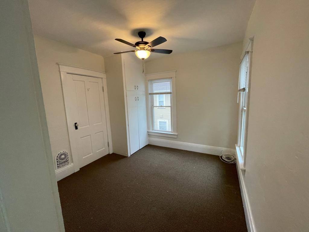 Apartment for rent at 224 State St, Batavia, NY 14020