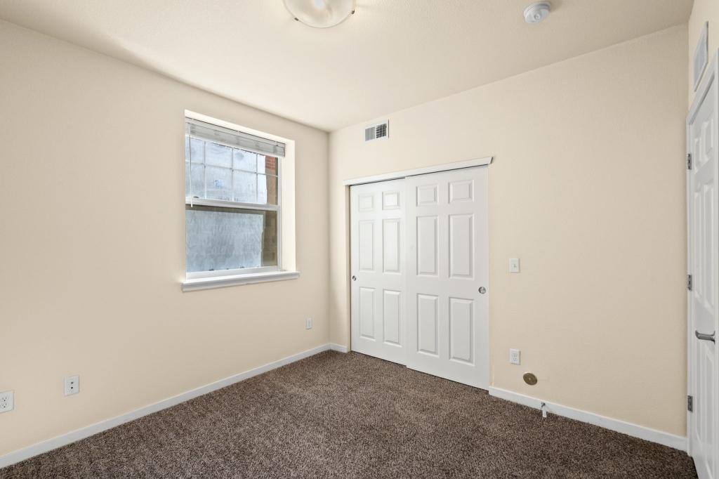 Condo for rent at 130 E 1st St, Loveland, CO 80537