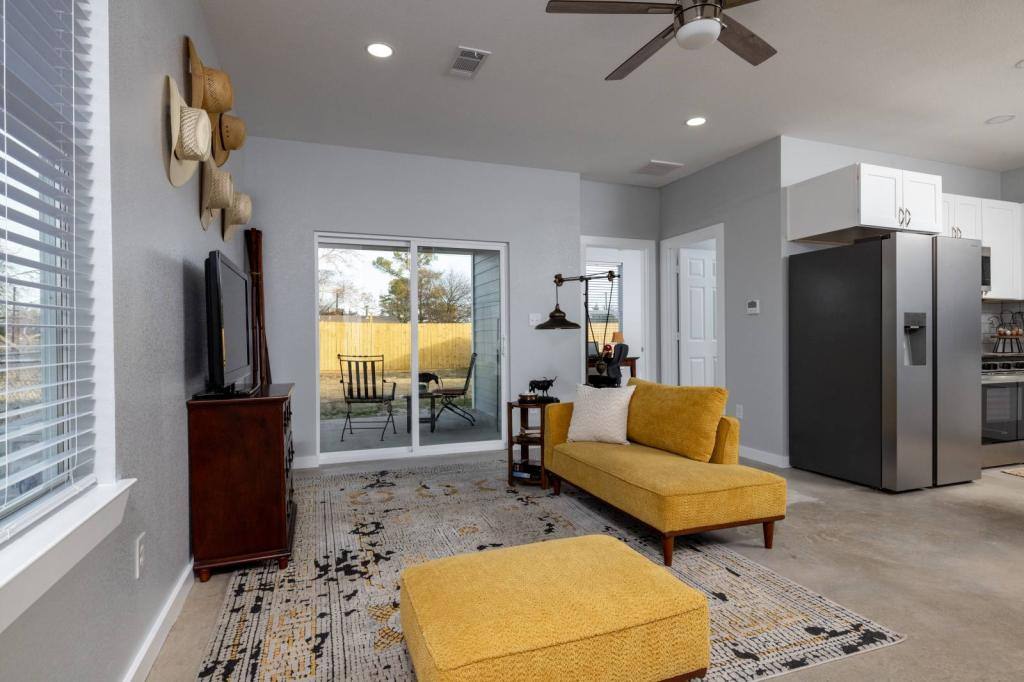 House for rent at 12308 Liberty School Rd, Azle, TX 76020