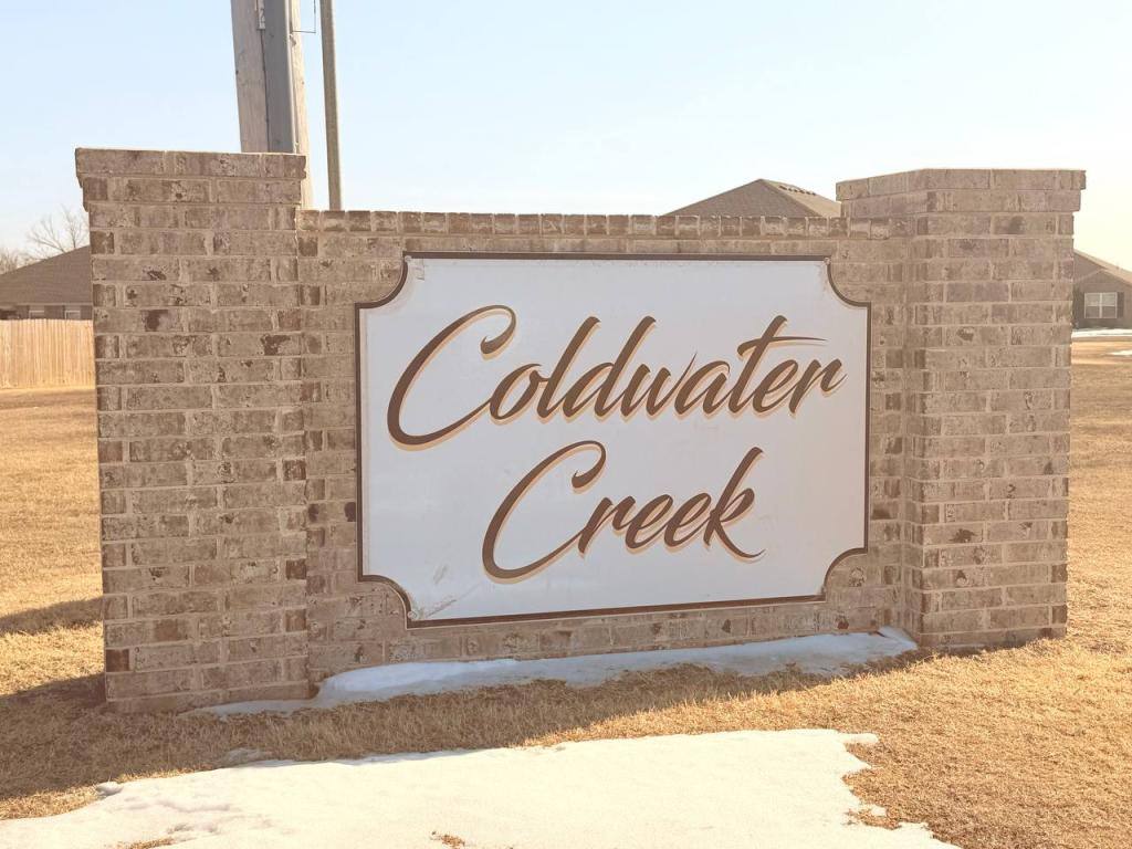 House for rent at 42124 Cadens Trail, Shawnee, OK 74804
