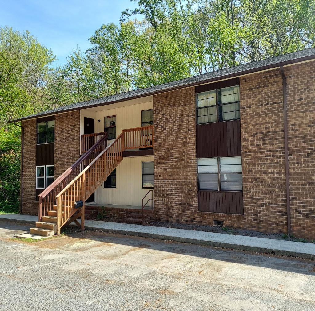 House for rent at 427 S Main St #2, Asheboro, NC 27203