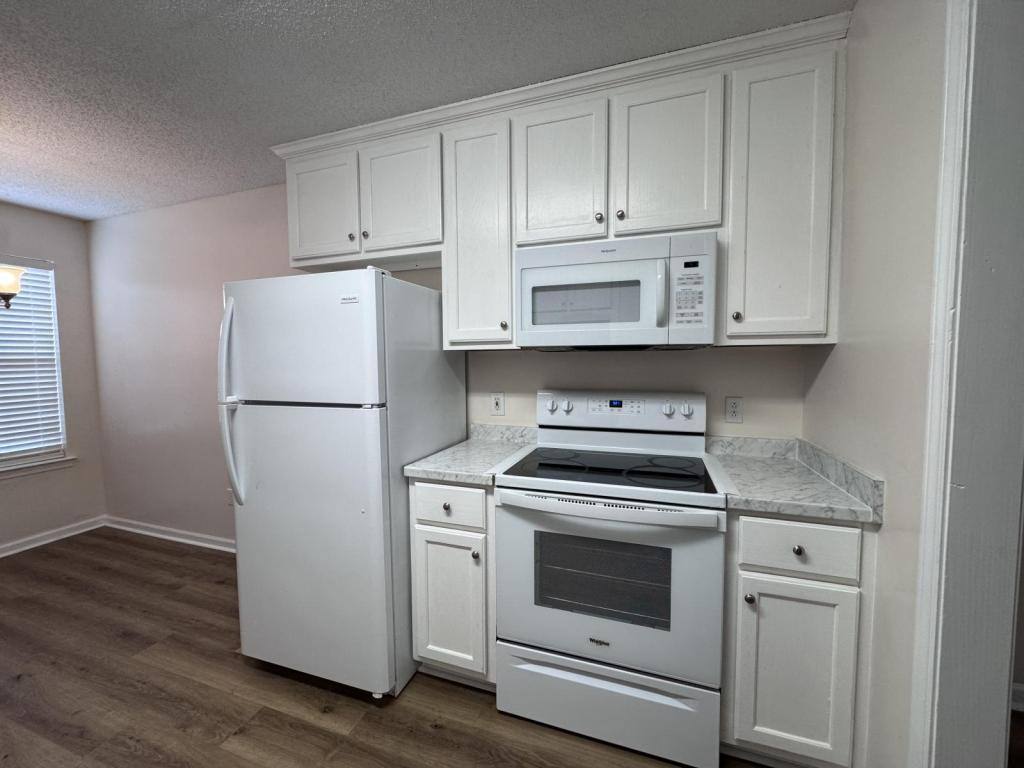 Condo for rent at 242 Katelyn Circle, Warner Robins, GA 31088