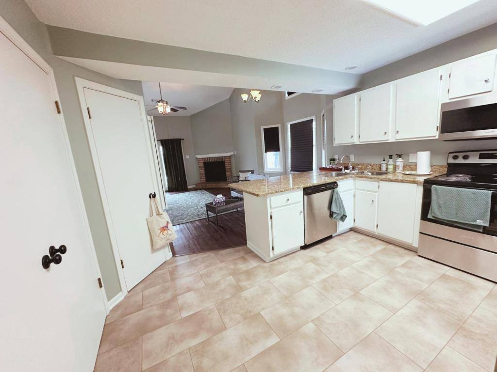 Townhouse for rent at 112 Goodner Lane, Hot Springs National Park, AR 71913