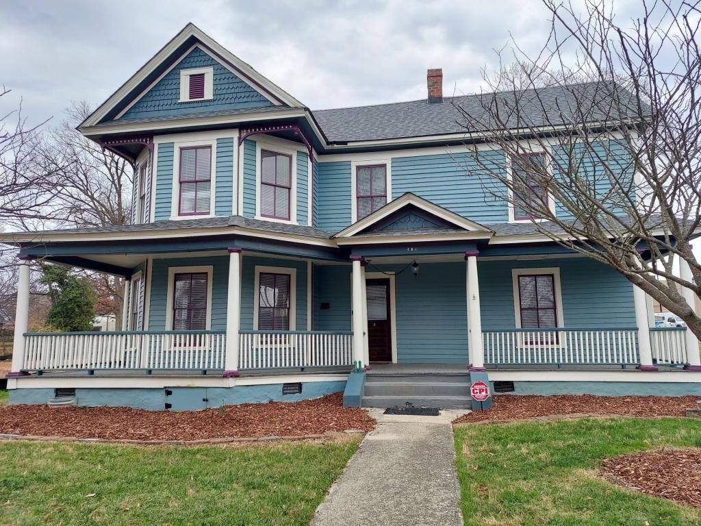 House for rent at 304 Oakwood St, High Point, NC 27262
