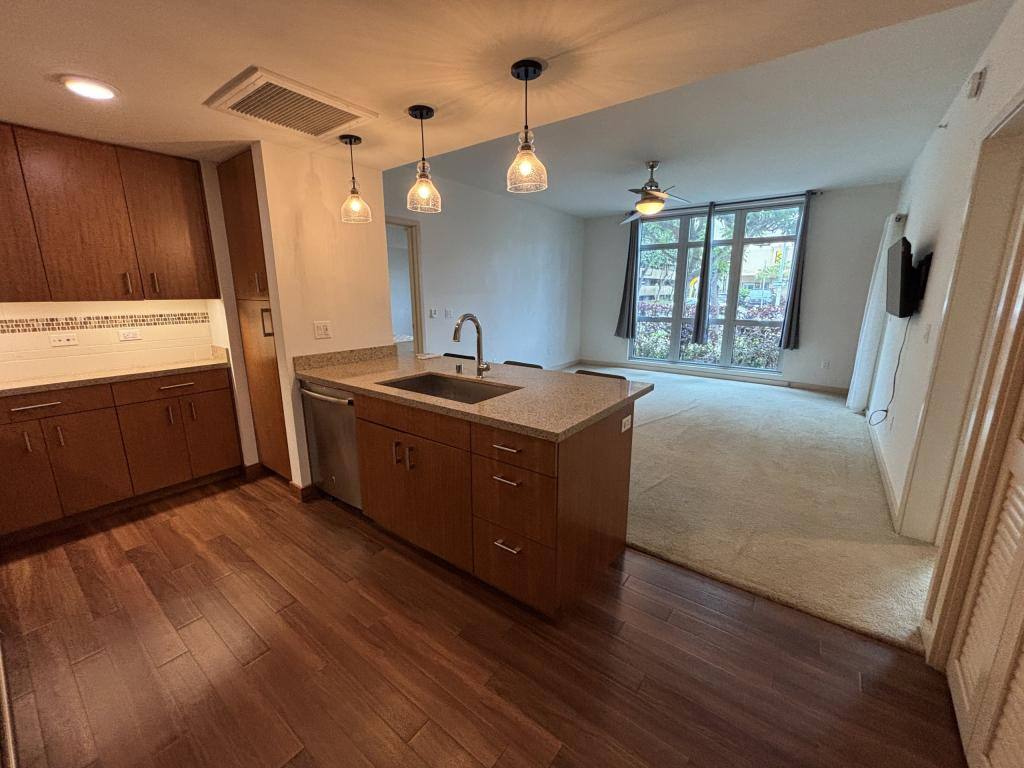 Townhouse for rent at 555 S St #103, Honolulu, HI 96813