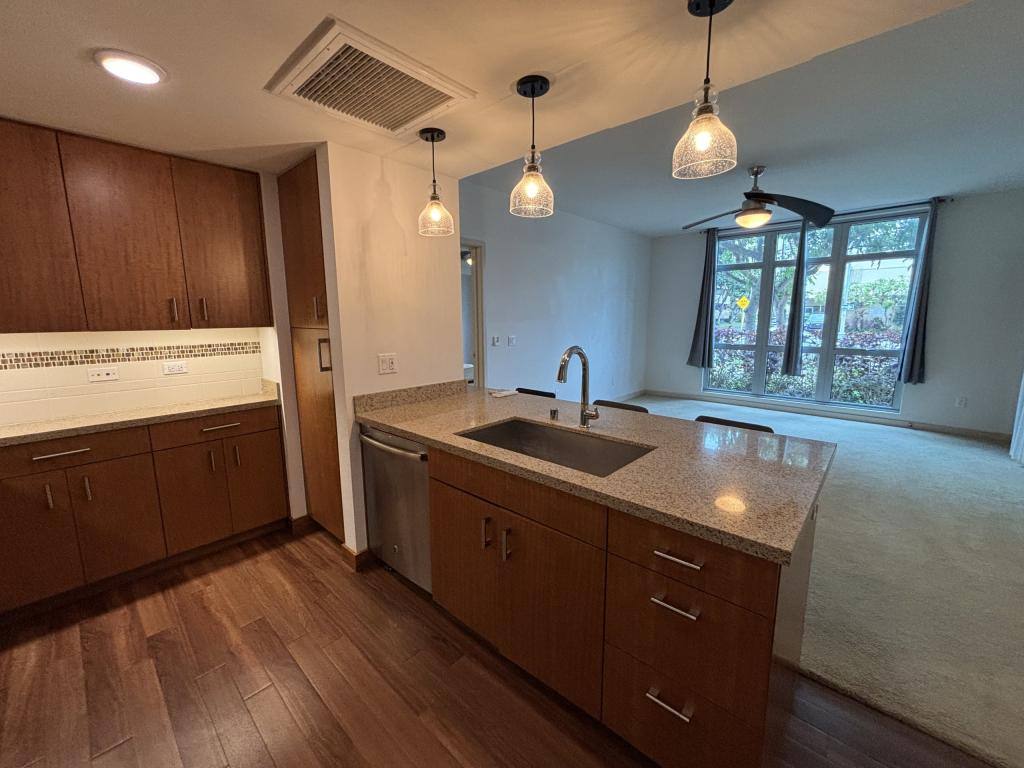 Townhouse for rent at 555 S St #103, Honolulu, HI 96813