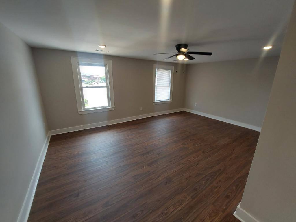 Apartment for rent at 36 E 4th St, Lexington, NC 27292