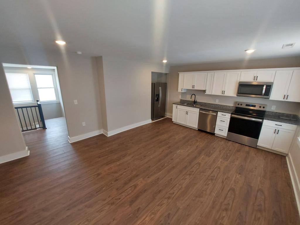 Apartment for rent at 36 E 4th St, Lexington, NC 27292