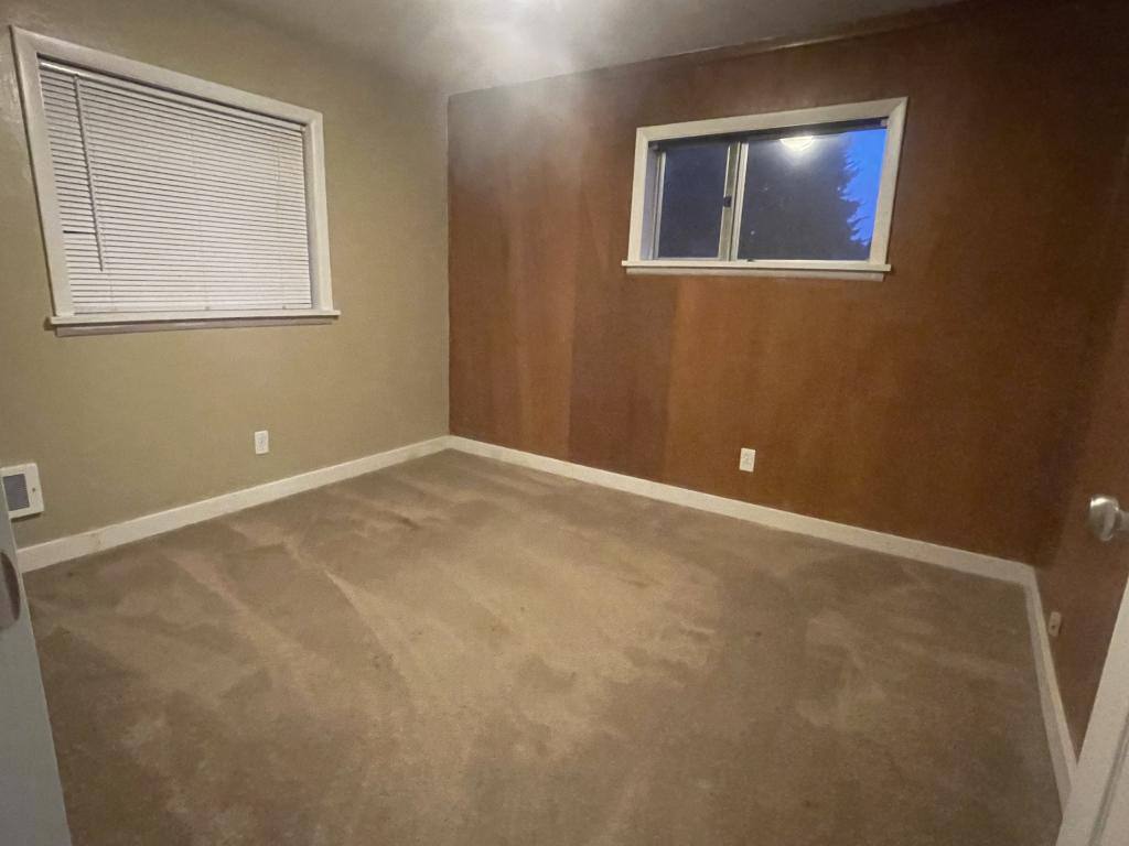 Townhouse for rent at 8418 123rd St Court E, Puyallup, WA 98373