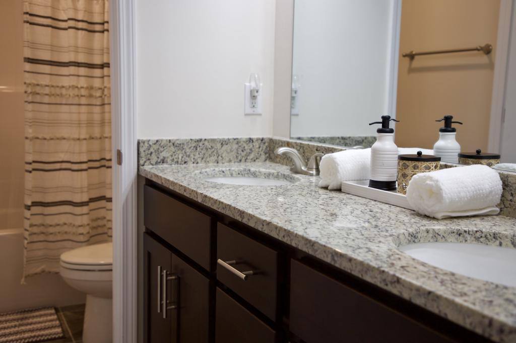 Townhouse for rent at 239 Louise Lane, Elliston, VA 24087