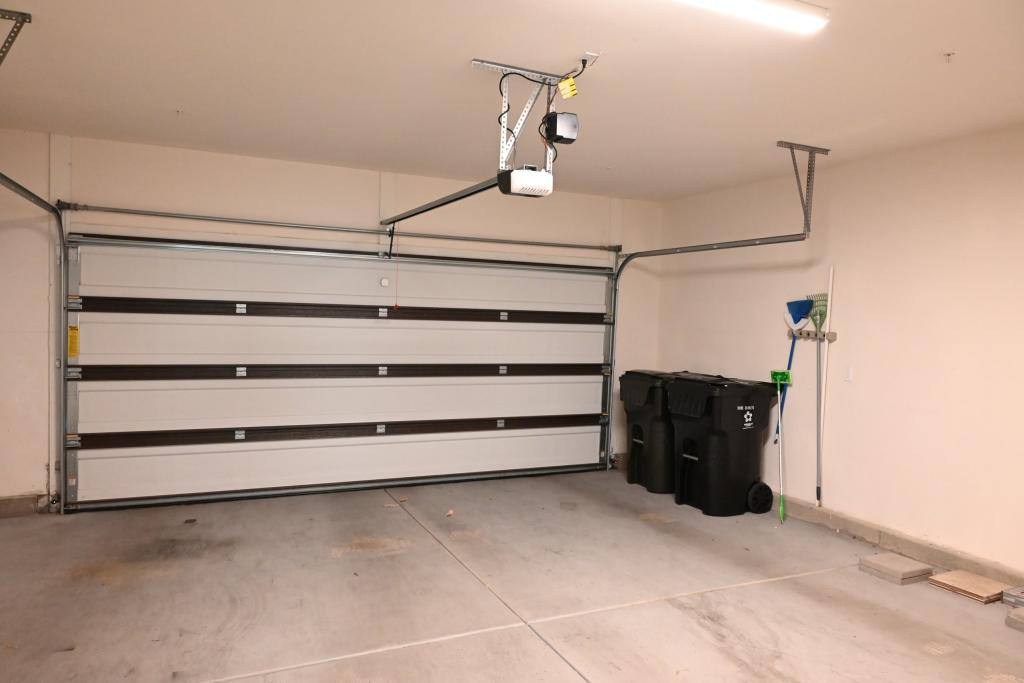 Townhouse for rent at 1692 W Trapezoid, Anaheim, CA 92802