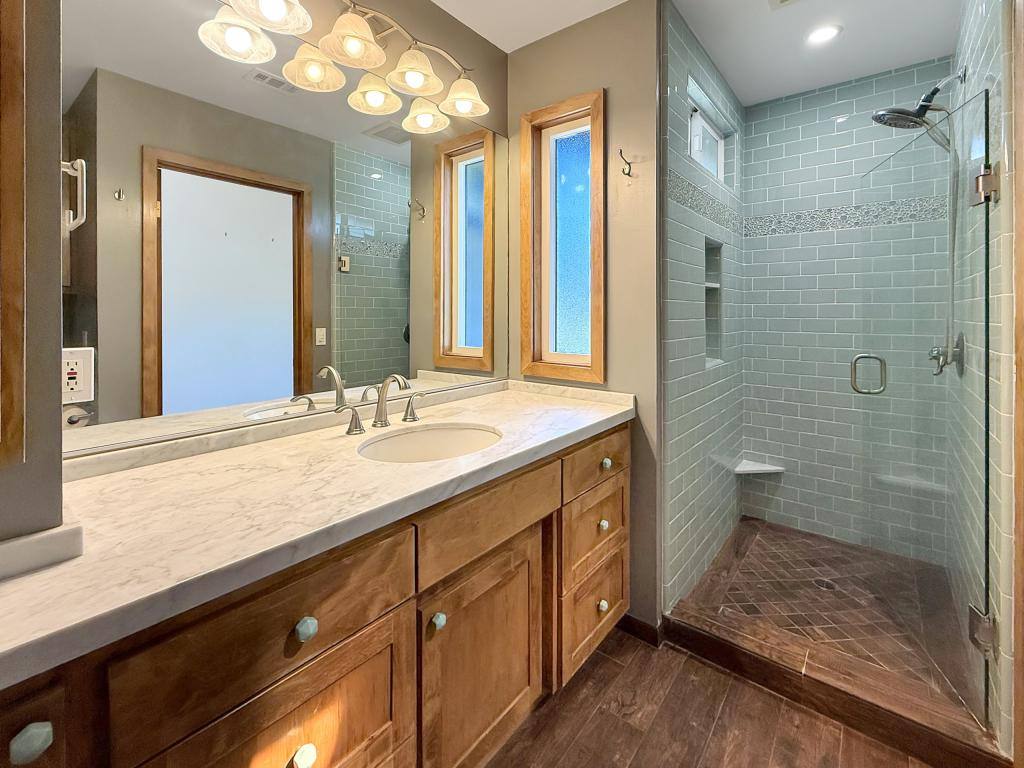 Townhouse for rent at 820 W Victoria St #B, Santa Barbara, CA 93101