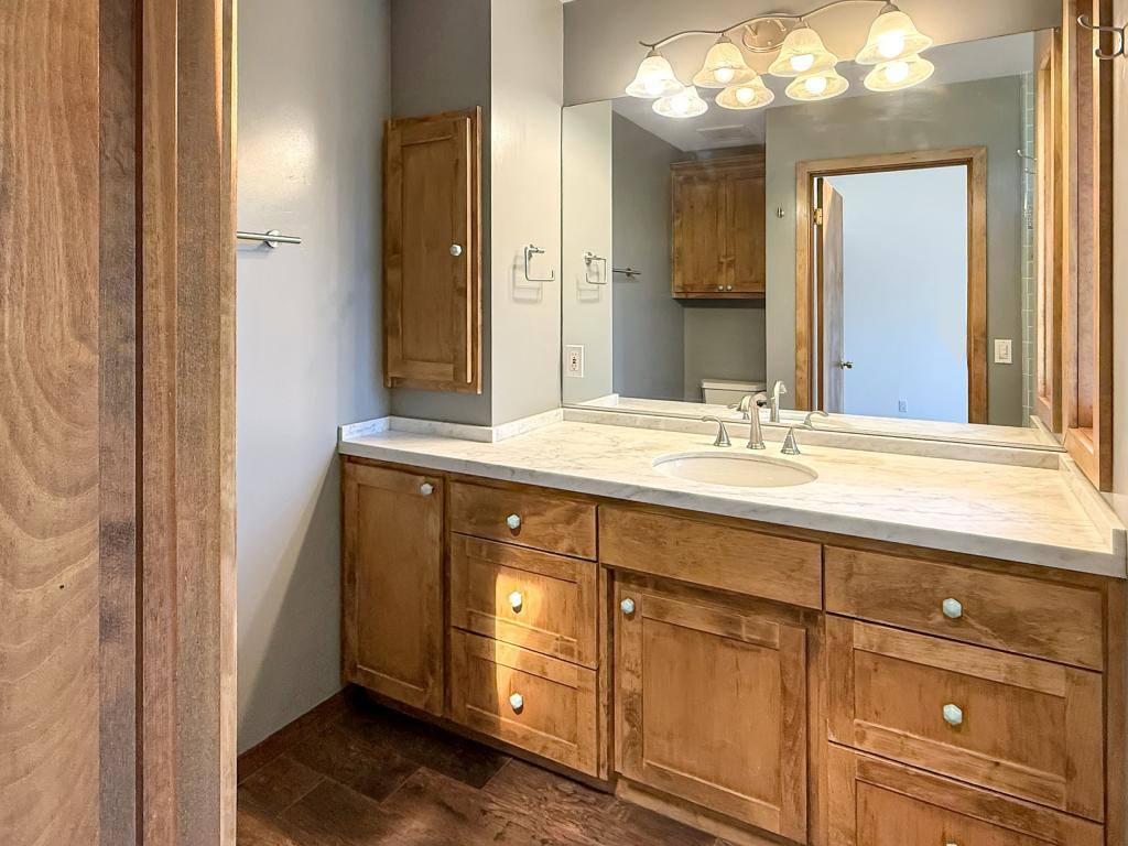 Townhouse for rent at 820 W Victoria St #B, Santa Barbara, CA 93101