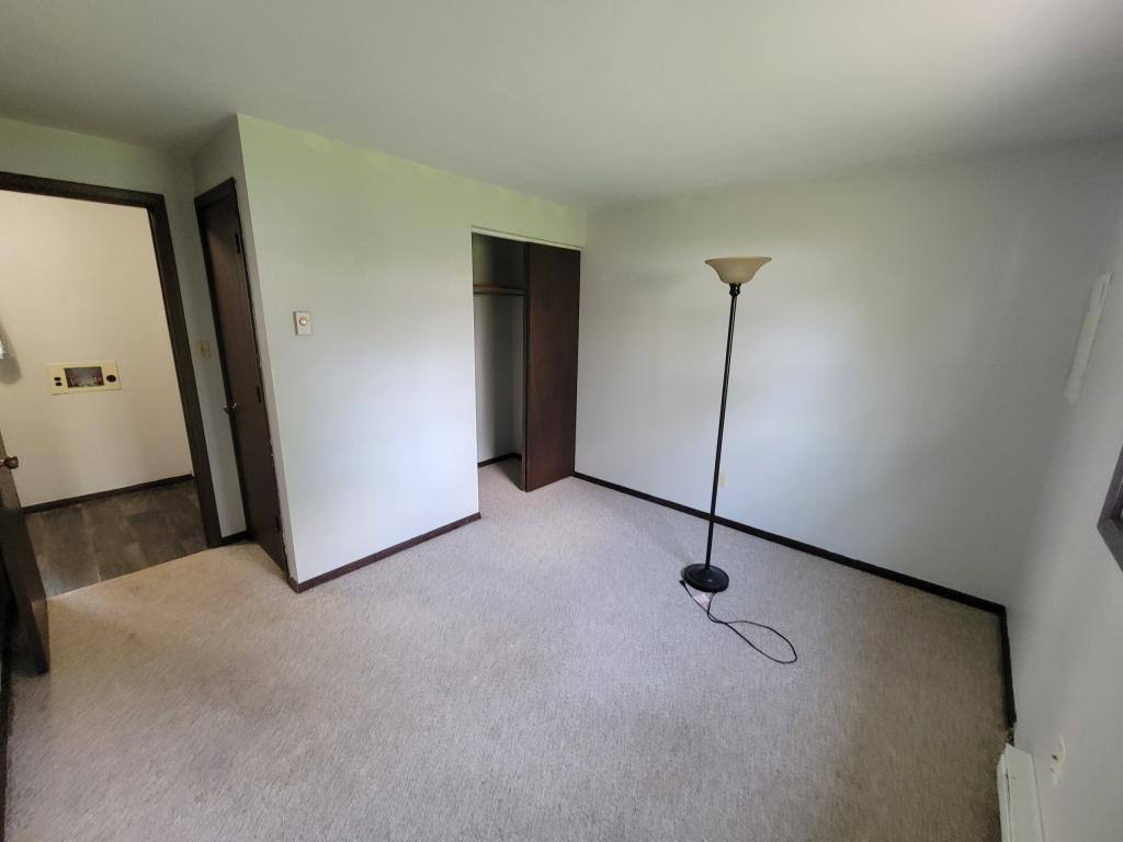 Apartment for rent at 707 Lake Ave, Kendallville, IN 46755
