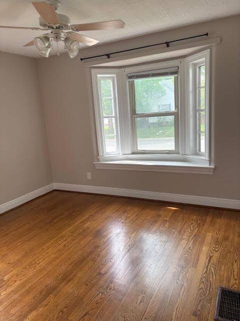 House for rent at 303 Poplar Dr, Elizabethtown, KY 42701