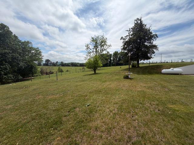 House for rent at 824 Crooked Oak Rd, Rocky Mount, VA 24151