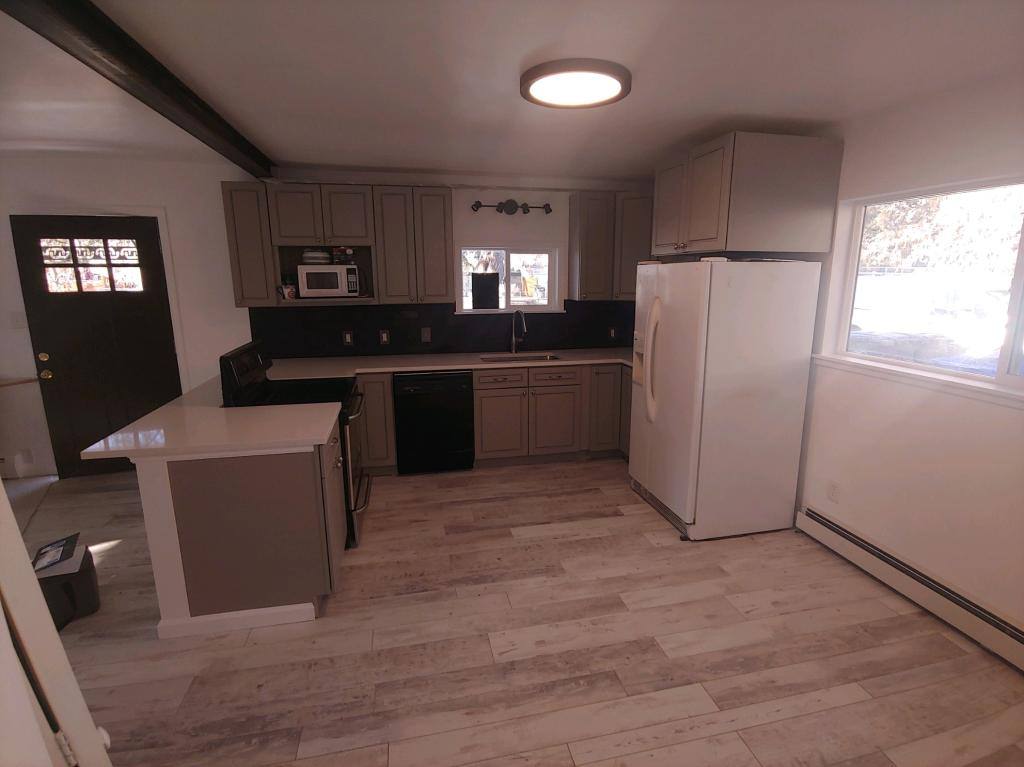 Townhouse for rent at 204 E Emma St, Lafayette, CO 80026