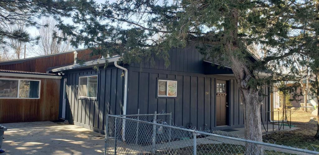 Townhouse for rent at 204 E Emma St, Lafayette, CO 80026