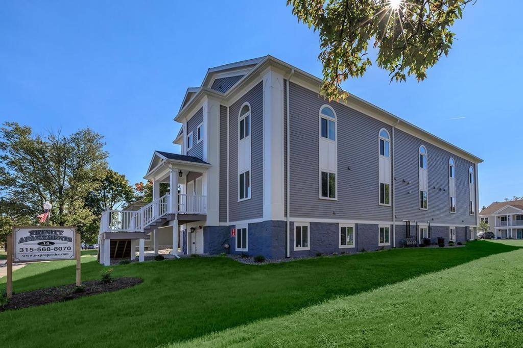 Apartment for rent at 14 E Bayard St, Seneca Falls, NY 13148
