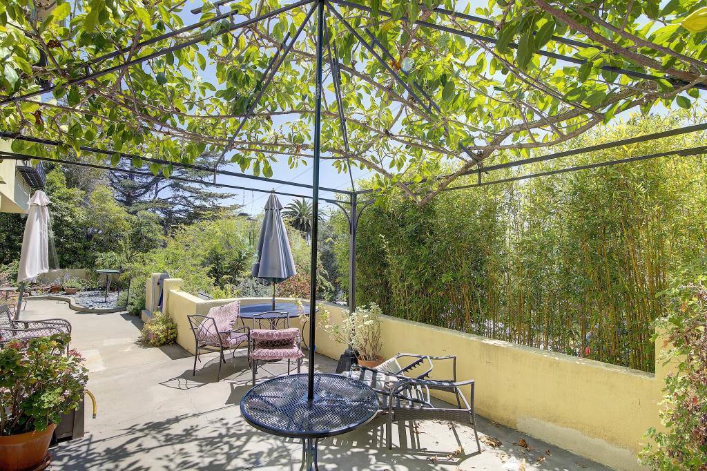 Apartment for rent at 1802 Loma St #1804A, Santa Barbara, CA 93103
