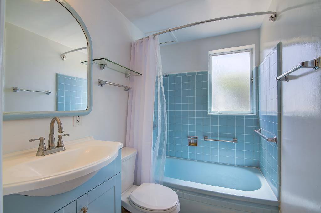 Apartment for rent at 1802 Loma St #1804A, Santa Barbara, CA 93103