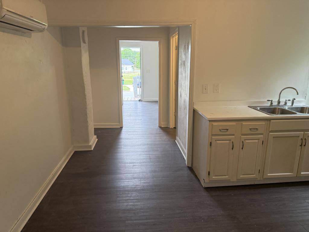 Apartment for rent at 212 Morgan Place, High Point, NC 27260
