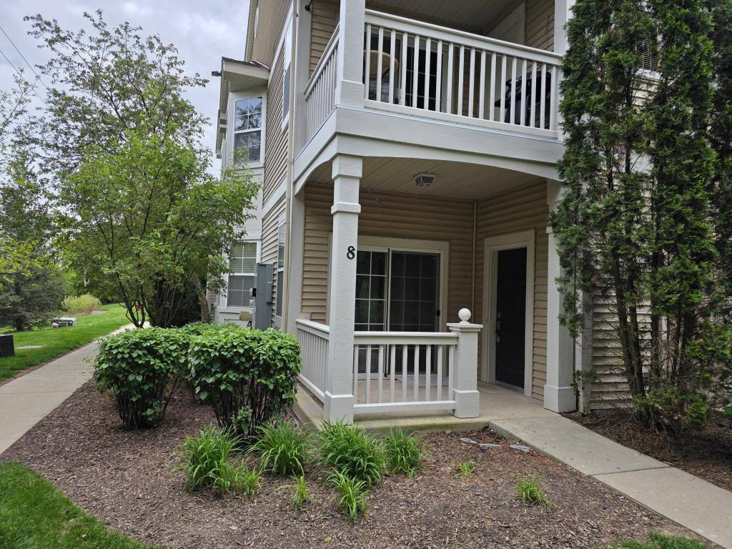 Townhouse for rent at 2250 Aurora Dr, Hampshire, IL 60140