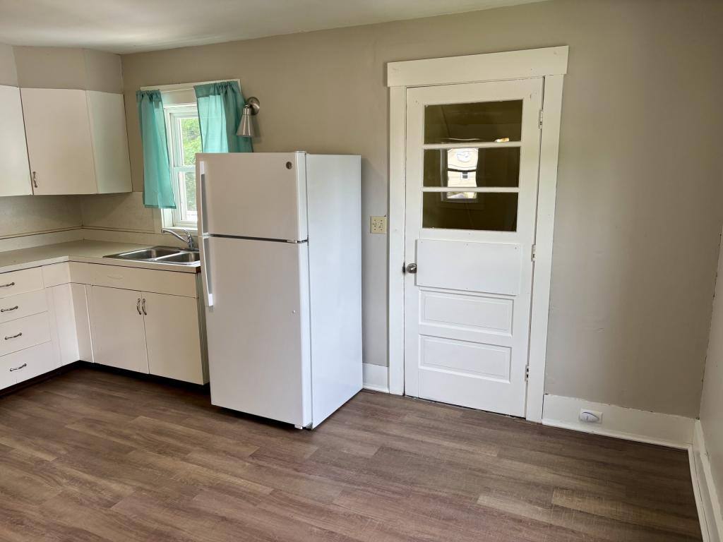 Apartment for rent at 605 S Main St, Orrville, OH 44667