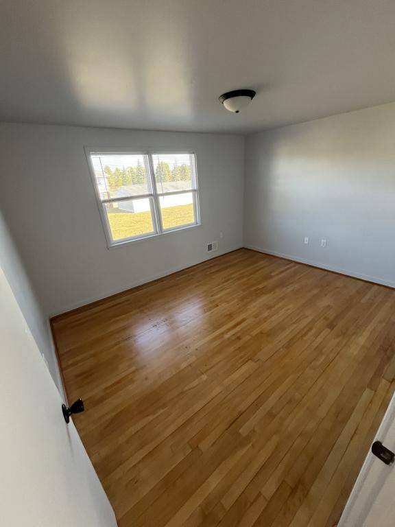 Townhouse for rent at 318 Stratofort, Gwinn, MI 49841