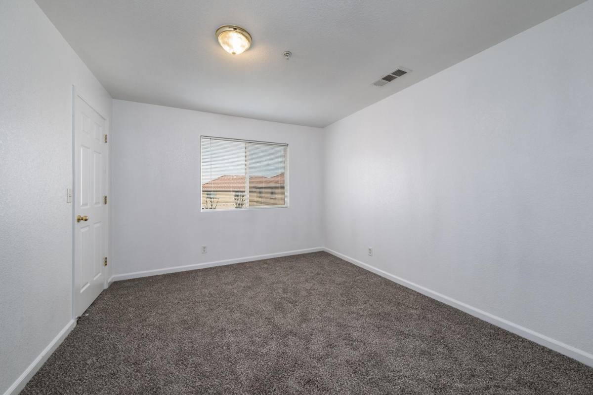 Apartment for rent at 3850 Lexar Dr, Ceres, CA 95307