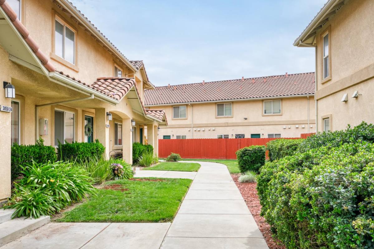 Apartment for rent at 3850 Lexar Dr, Ceres, CA 95307