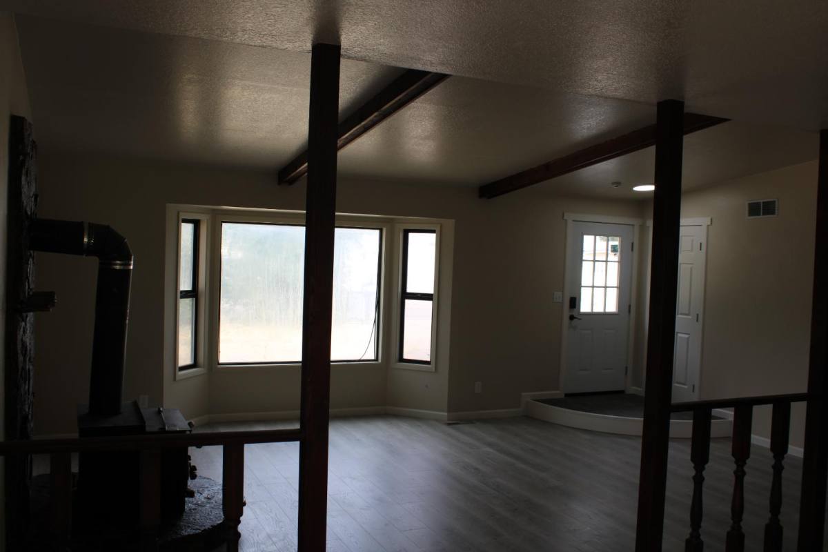 Townhouse for rent at 101 S 6th St W, Homedale, ID 83628